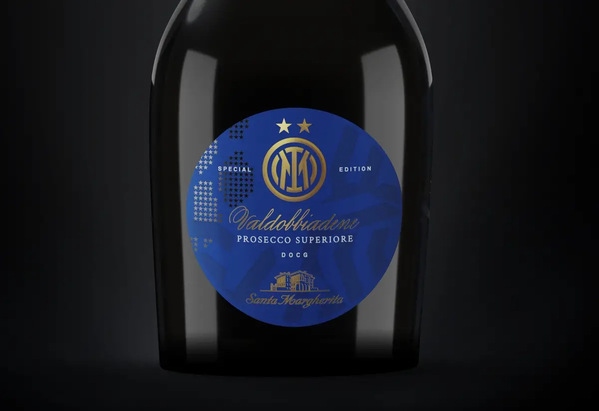 Il Prosecco Inter Santa Margherita: il regalo perfetto per i tifosi nerazzurri