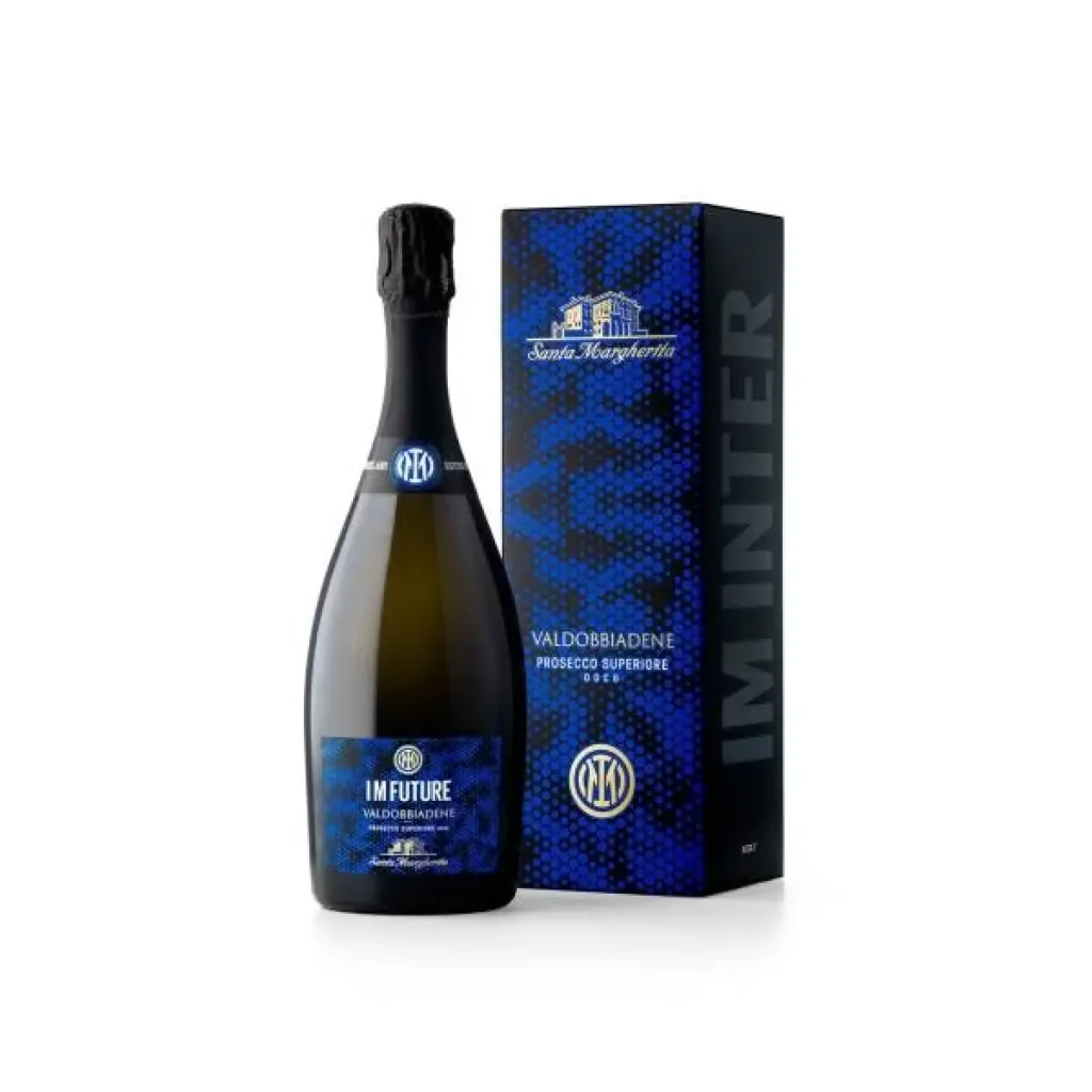 Una capsule collection firmata Santa Margherita e FC Internazionale Milano dedicata ai Brothers and Sisters of the World