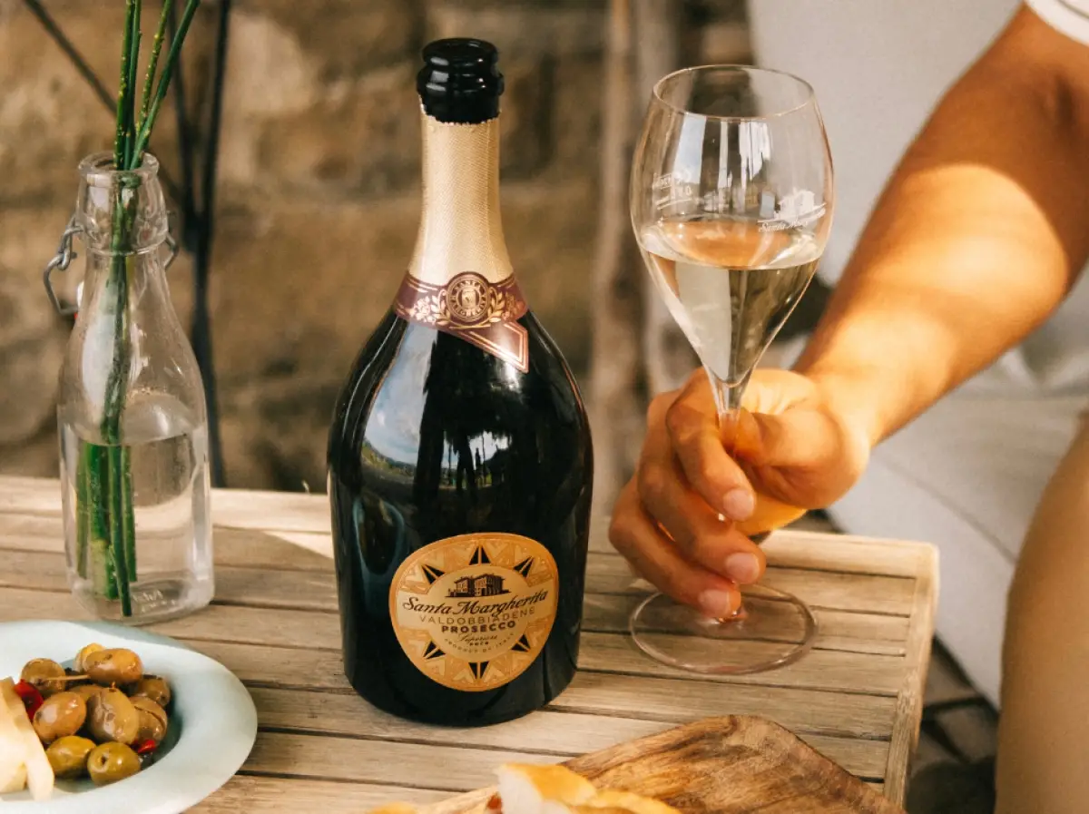 Vino e bicchiere: come scegliere il calice giusto?